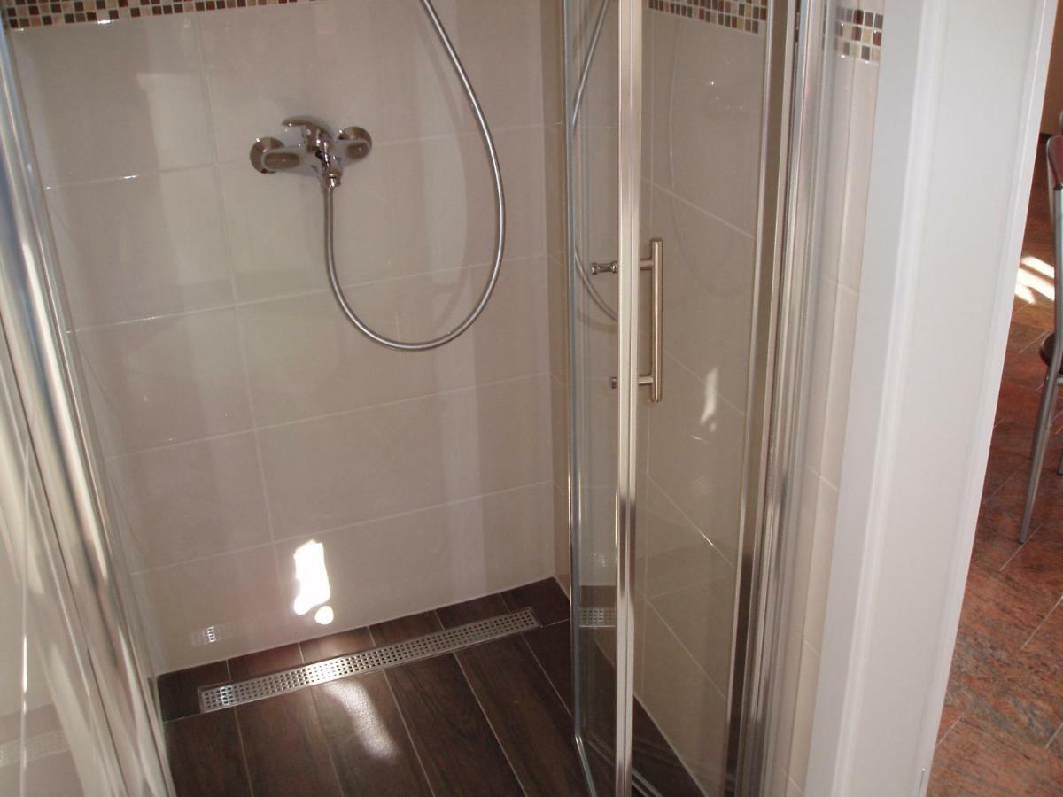 Apartment Oaza Rovinj Exterior photo